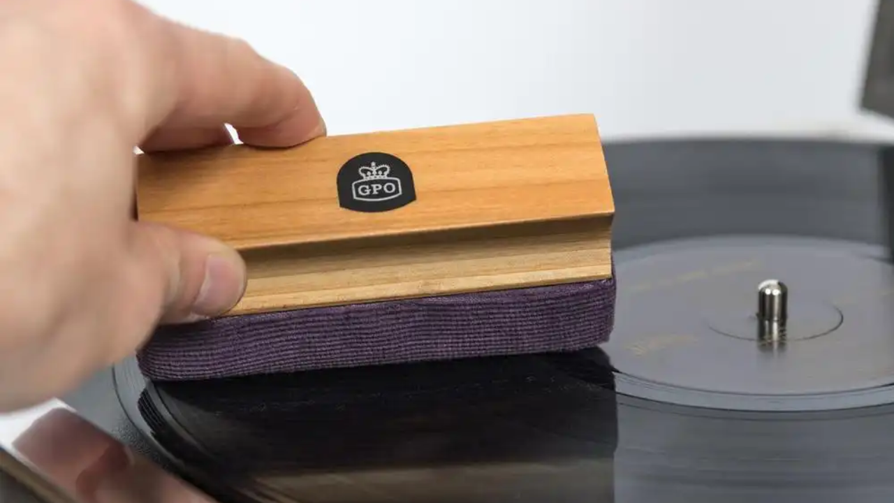 The Ultimate Guide to Dust Removal for Vinyl Records