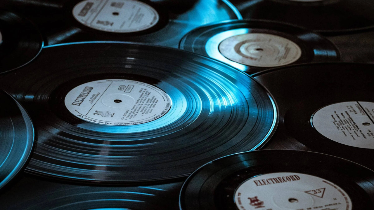 How to Fix a Warped Vinyl Record
