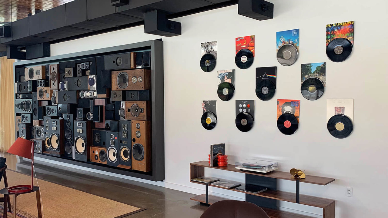 How to Hang Vinyl Records on Wall